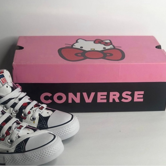 🎀 Hello Kitty x Converse – Worn Once, Like New (Box Slightly Damaged) - Picture 12 of 16